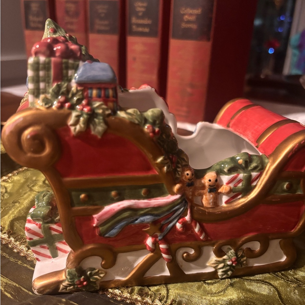 RARE *NEW* A Christmas Story Susan Winget Sleigh Candy Dish Portmeirion Studio